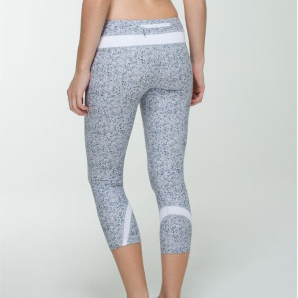 Lululemon Run Inspire Crop II crop leggings